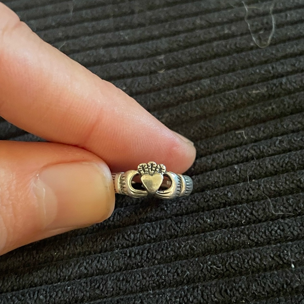 Silver tone Heart Crown Ring